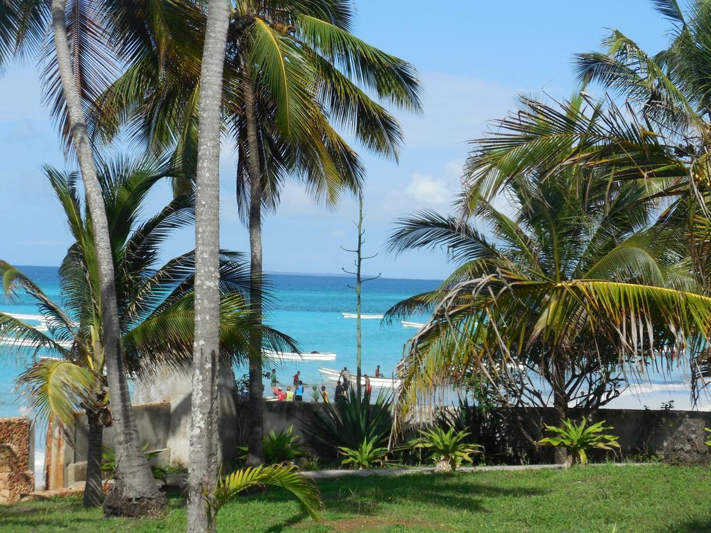 Swahili Beach Resort Zanzibar エクステリア 写真