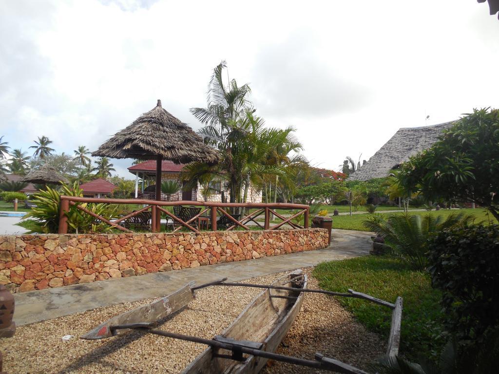 Swahili Beach Resort Zanzibar エクステリア 写真