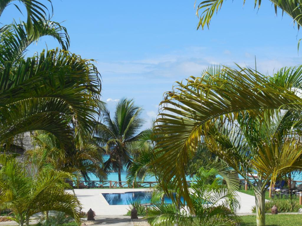 Swahili Beach Resort Zanzibar エクステリア 写真