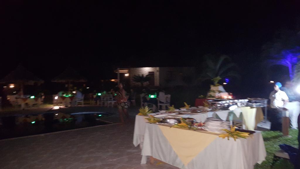 Swahili Beach Resort Zanzibar エクステリア 写真
