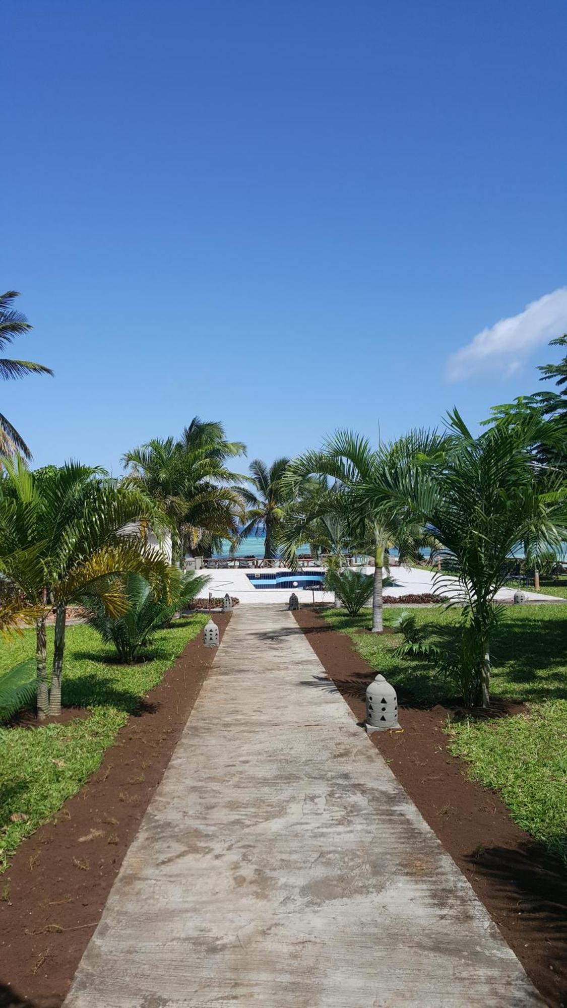 Swahili Beach Resort Zanzibar エクステリア 写真