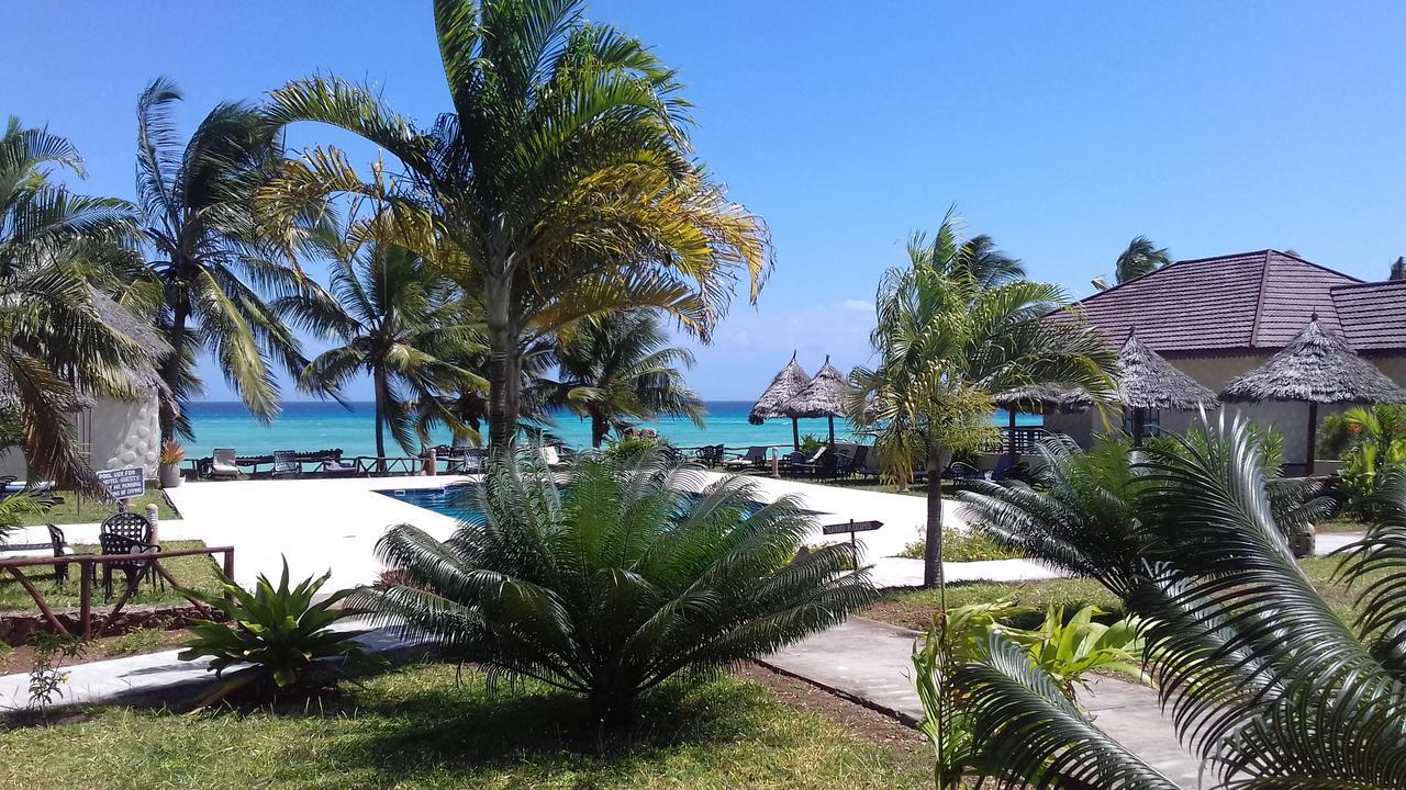 Swahili Beach Resort Zanzibar エクステリア 写真