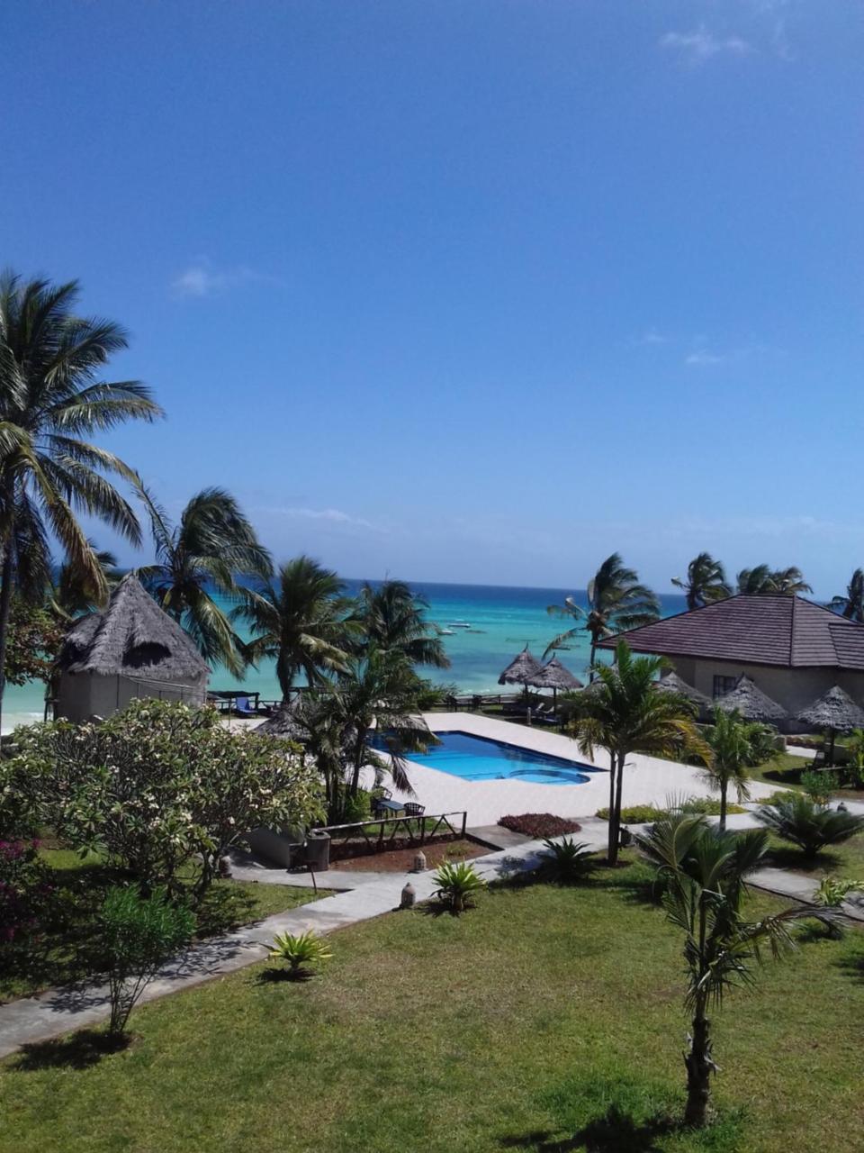 Swahili Beach Resort Zanzibar エクステリア 写真
